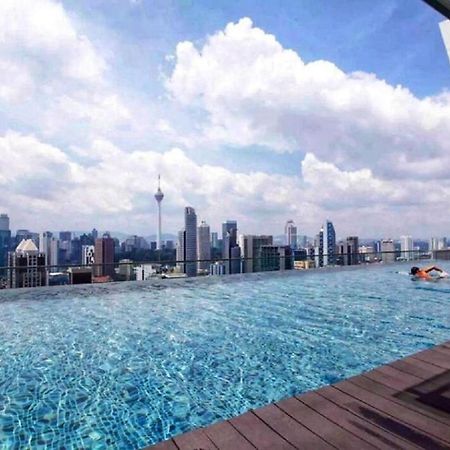 Skypool Kl Albergue Kuala Lumpur Exterior foto